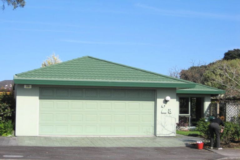 Photo of property in 2a Morley Street, New Plymouth, 4310