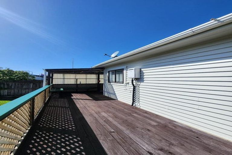 Photo of property in 143 Ngamotu Road, Spotswood, New Plymouth, 4310