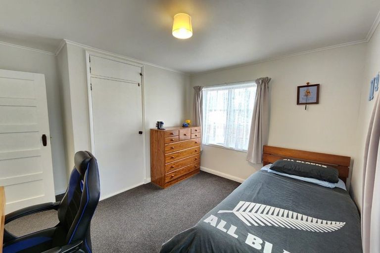 Photo of property in 13 Buchanan Road, Kingseat, Papakura, 2580