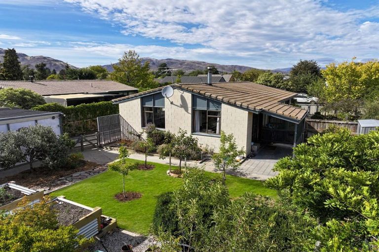 Photo of property in 118 Waenga Drive, Cromwell, 9310