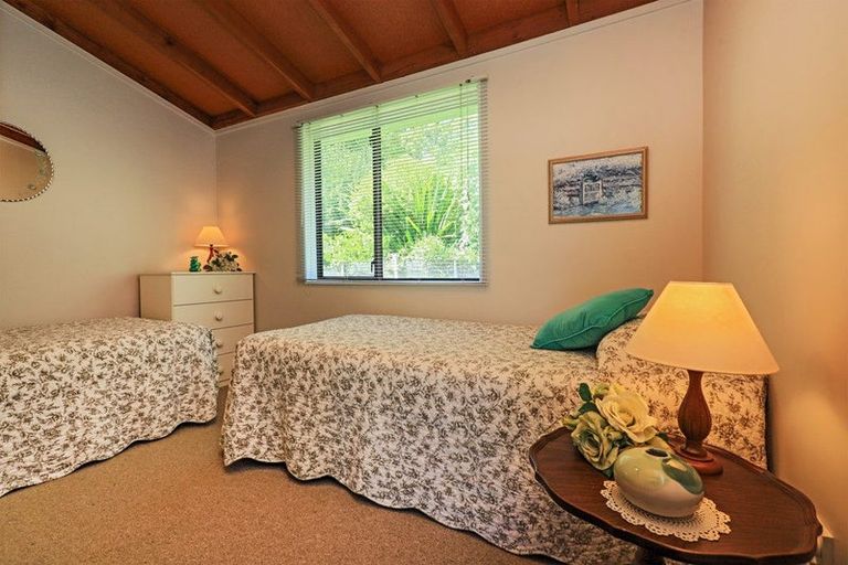 Photo of property in 22 Durham Drive, Havelock North, 4130