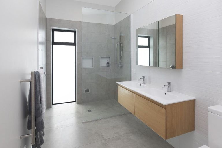 Photo of property in 8 Dove Grove, Westmorland, Christchurch, 8025