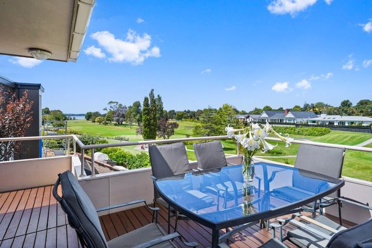 Photo of property in 68 Links View Drive, Omokoroa, 3114