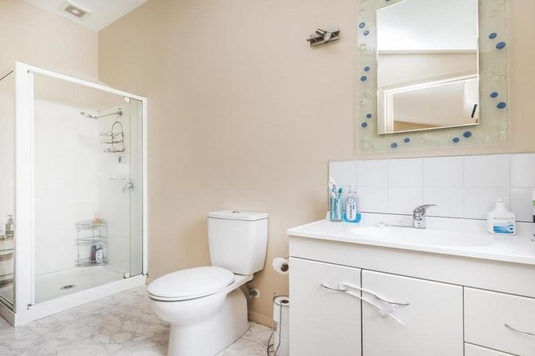 Photo of property in 26 Standen Street, Karori, Wellington, 6012