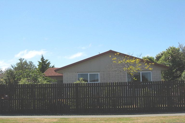 Photo of property in 36 Donnington Street, Parklands, Christchurch, 8083