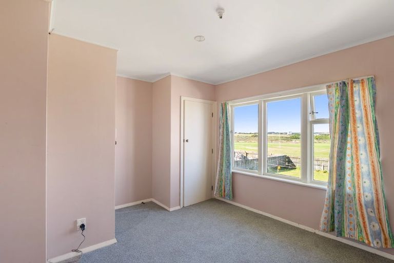 Photo of property in 46 Matipo Street, Castlecliff, Wanganui, 4501
