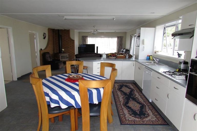 Photo of property in 1313 Coast Road, Nine Mile, Runanga, 7873