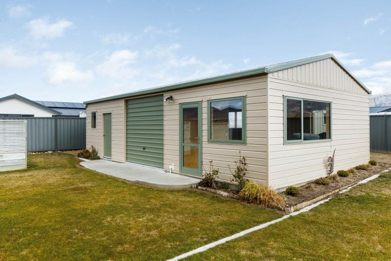 Photo of property in 1 Madison Lane, Cromwell, 9310