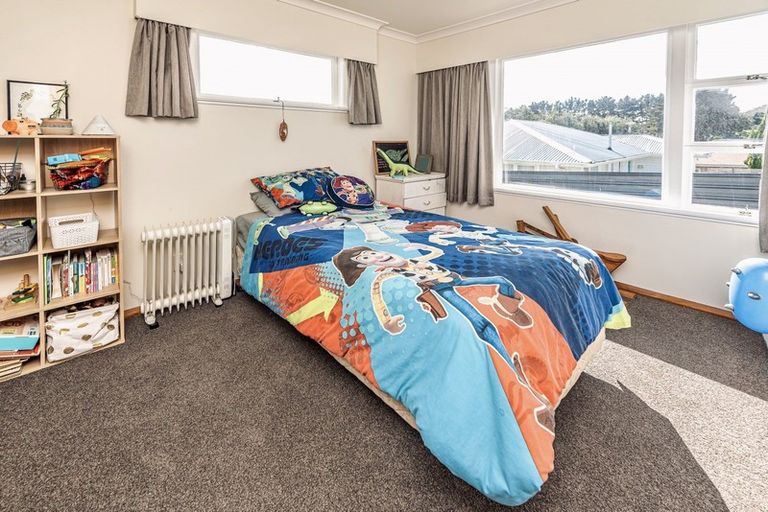 Photo of property in 6 Glenn Street, Castlecliff, Whanganui, 4501