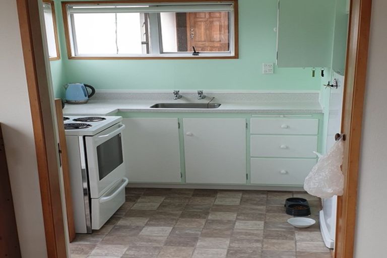 Photo of property in 3/250 Onewa Road, Birkenhead, Auckland, 0626