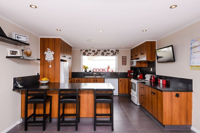 Photo of property in 73 Fairs Road, Milson, Palmerston North, 4414