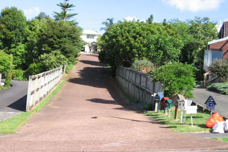 Photo of property in 14 Bronzewing Terrace, Unsworth Heights, Auckland, 0632