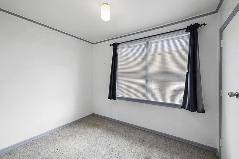 Photo of property in 84 Glenpark Avenue, Frankleigh Park, New Plymouth, 4310