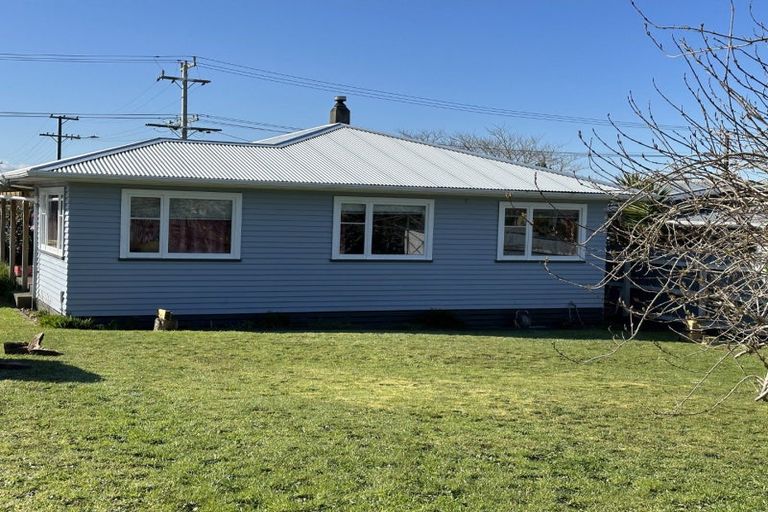 Photo of property in 19 Bedford Street, Eltham, 4322