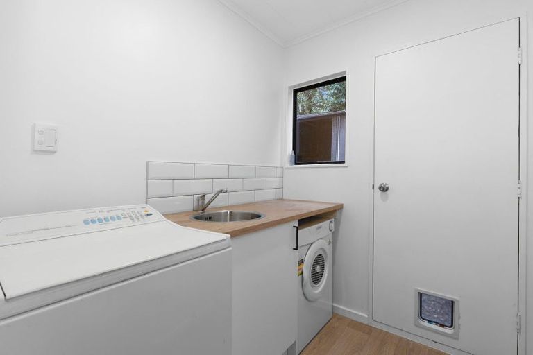 Photo of property in 2/19 Tahunanui Drive, Tahunanui, Nelson, 7011