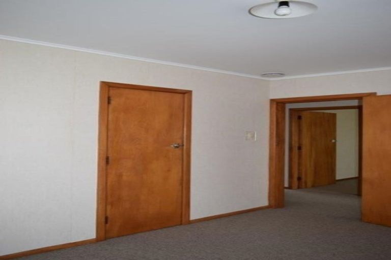 Photo of property in 11 Nevada Road, Silverdale, Hamilton, 3216