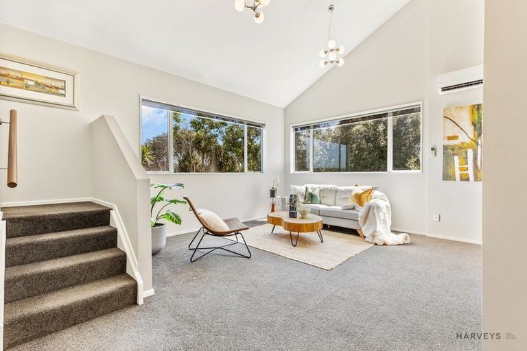 Photo of property in 75a Pleasant Road, Glen Eden, Auckland, 0602