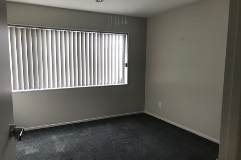 Photo of property in 15 Arion Road, Takanini, 2112