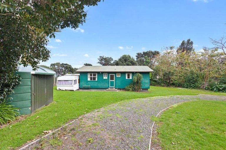 Photo of property in 10 Para-rauaruhe Crescent, Te Kaha, 3199