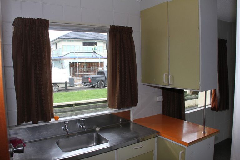 Photo of property in 1-6/145 Knighton Road, Hillcrest, Hamilton, 3216