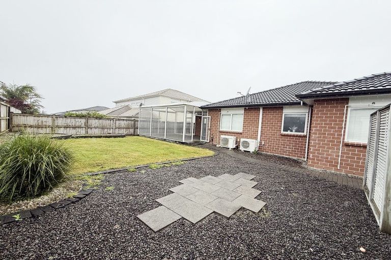 Photo of property in 33 Castlebane Drive, Flat Bush, Auckland, 2019