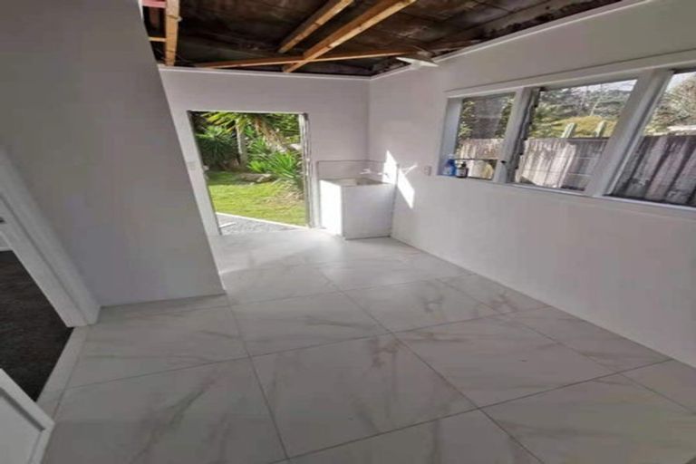 Photo of property in 157 Foster Road, Kumeu, 0891