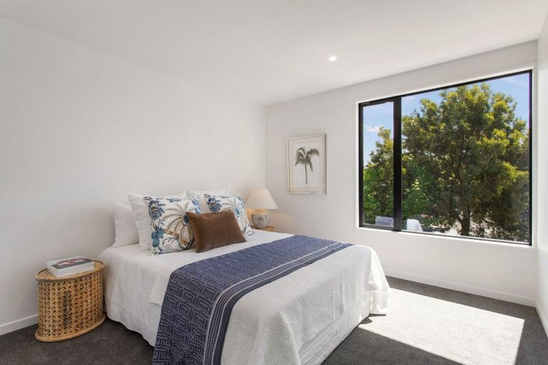 Photo of property in 54b Innes Road, St Albans, Christchurch, 8052