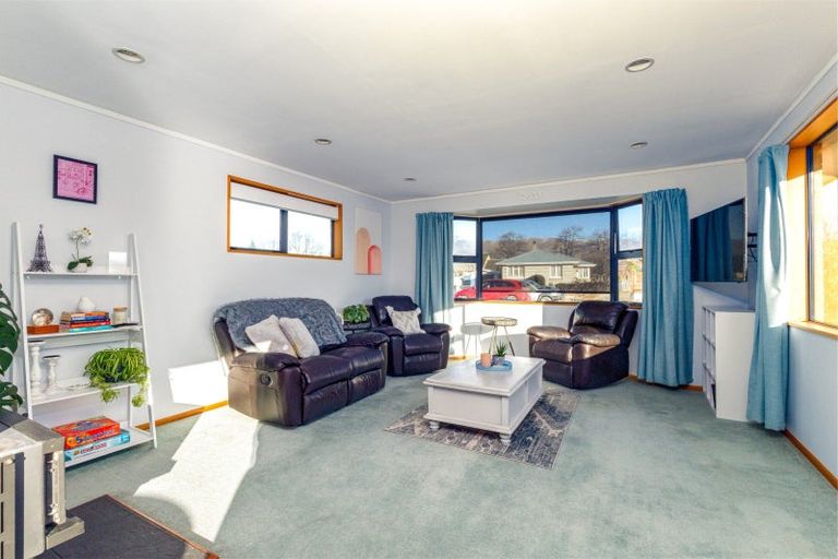 Photo of property in 3 Mckenzie Street, Fairlie, 7925