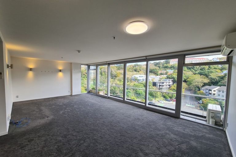 Photo of property in Montreaux Apartments, 8a/164 The Terrace, Wellington Central, Wellington, 6011
