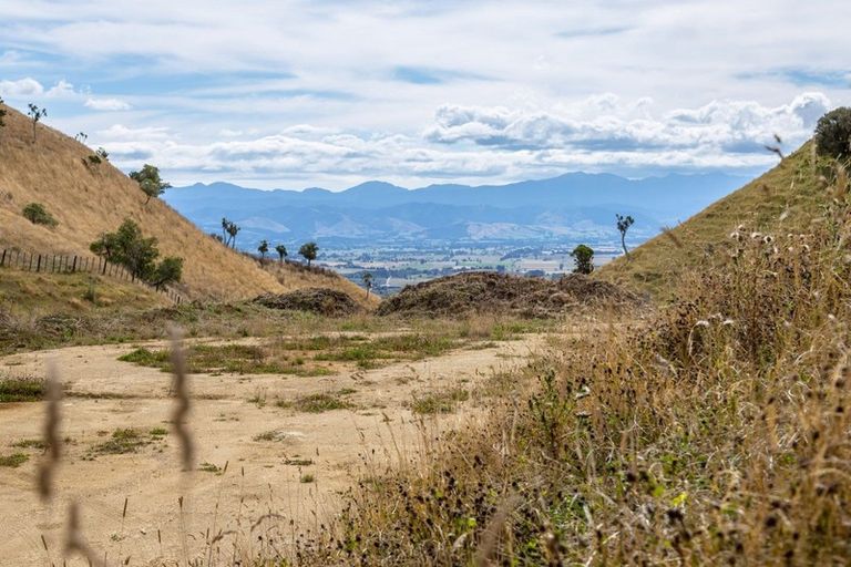 Photo of property in 499 Admiral Road, Admiral Hill, Gladstone, 5883