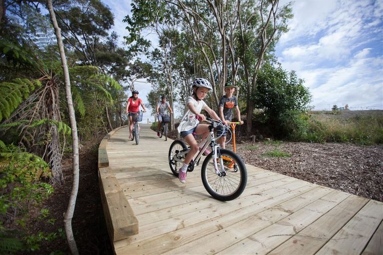 Photo of property in 30 Nevill Road, Hobsonville, Auckland, 0616