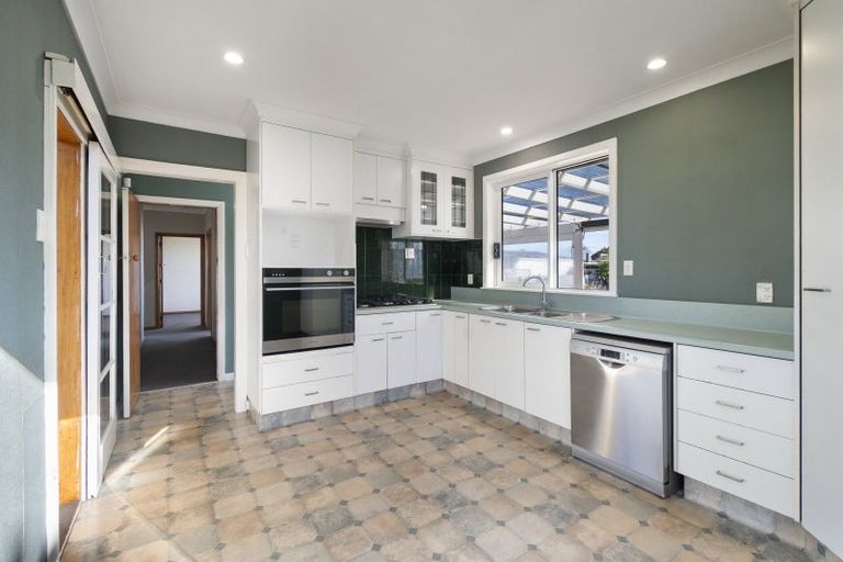 Photo of property in 18 Leeds Street, Milson, Palmerston North, 4414