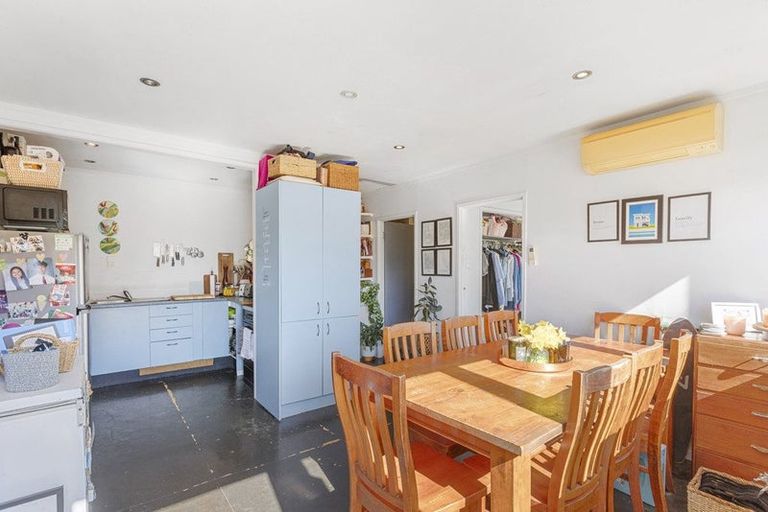 Photo of property in 1a Argyle Road, Browns Bay, Auckland, 0630