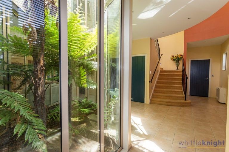 Photo of property in 6 Hogarth Lane, Burnside, Christchurch, 8053