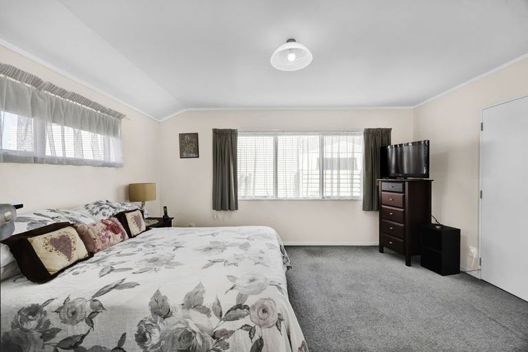 Photo of property in 21 Robson Street, Normanby, Hawera, 4614