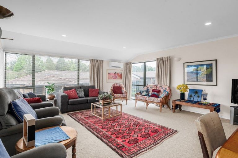 Photo of property in 62 Grosvenor Gardens, Flagstaff, Hamilton, 3210