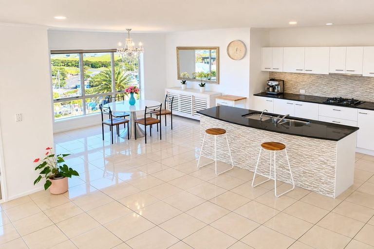 Photo of property in 58 Nautilus Drive, Gulf Harbour, Whangaparaoa, 0930
