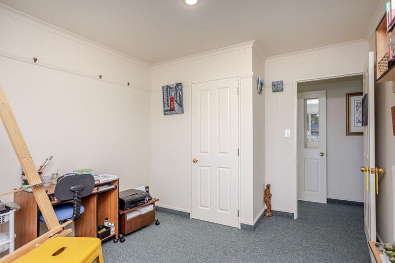 Photo of property in 42a Hospital Street, Dannevirke, 4930