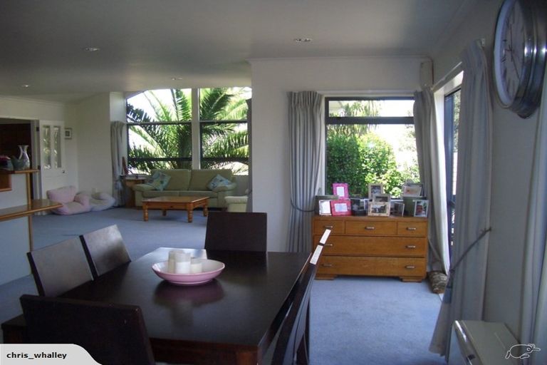 Photo of property in 53 Gravatt Road, Papamoa Beach, Papamoa, 3118