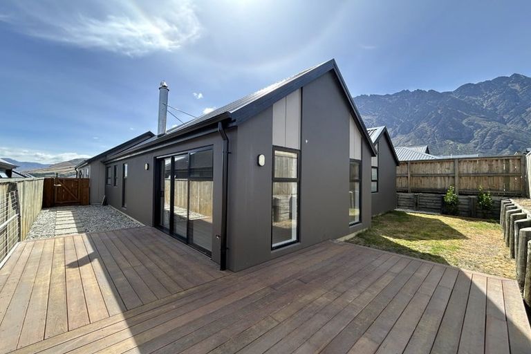 Photo of property in 103 Jack Hanley Drive, Jacks Point, Queenstown, 9371