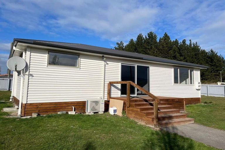 Photo of property in 8-14 Milford Street, Waimate, 7924