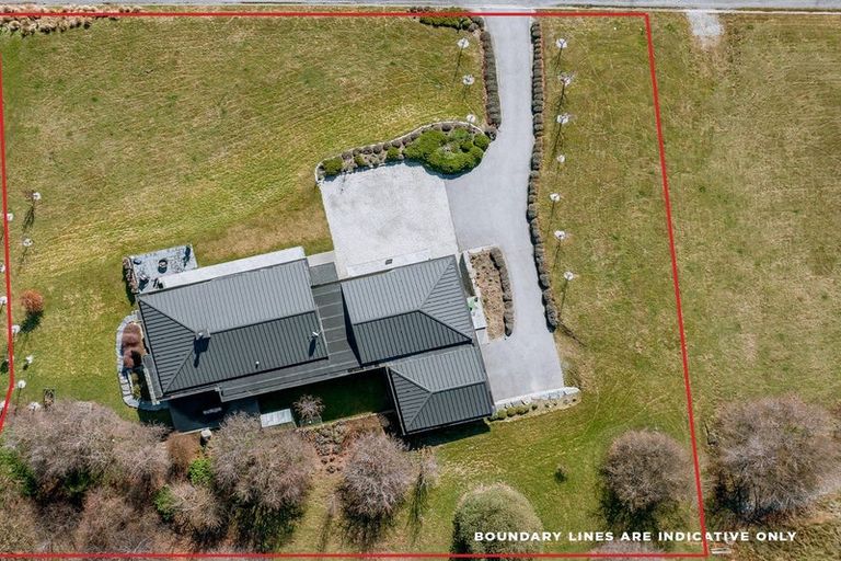 Photo of property in 16 Hayes View Lane, Lake Hayes, Queenstown, 9371