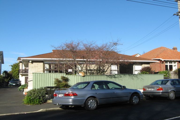 Photo of property in 235a Bay View Road, Saint Clair, Dunedin, 9012