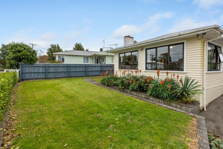 Photo of property in 17 Watene Crescent, Waitara, 4320