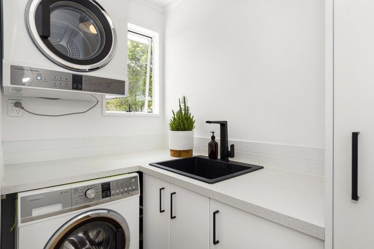 Photo of property in 35c Hartford Avenue, Papamoa Beach, Papamoa, 3118