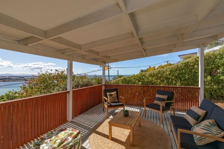 Photo of property in 38 Saint Andrews Hill Road, Mount Pleasant, Christchurch, 8081