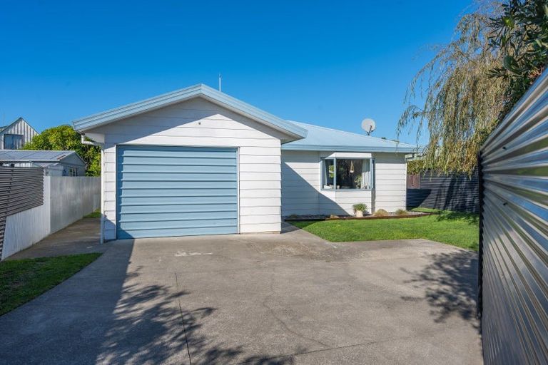 Photo of property in 2/237 Georges Drive, Napier South, Napier, 4110