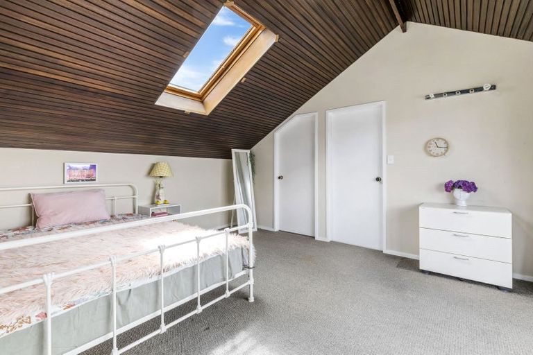 Photo of property in 2/15 Onepoto Road, Hauraki, Auckland, 0622