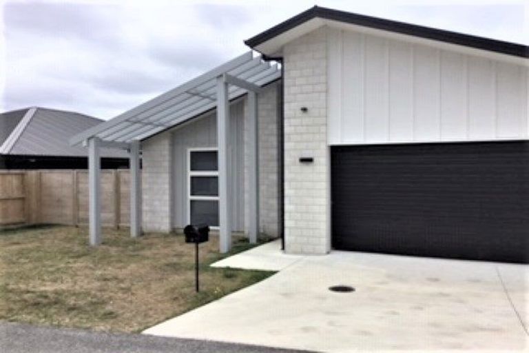 Photo of property in 1 Nikorima Mews, Pyes Pa, Tauranga, 3110