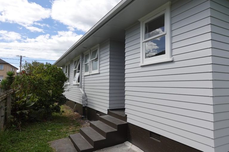 Photo of property in 6 Fisher Crescent, Otara, Auckland, 2023